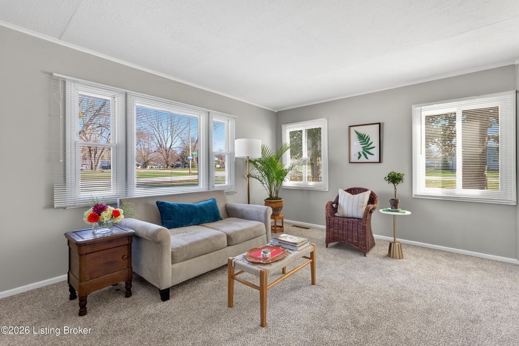 Photo of 1422 Old Mill Rd, Louisville, KY 40242 (MLS # 1711415)