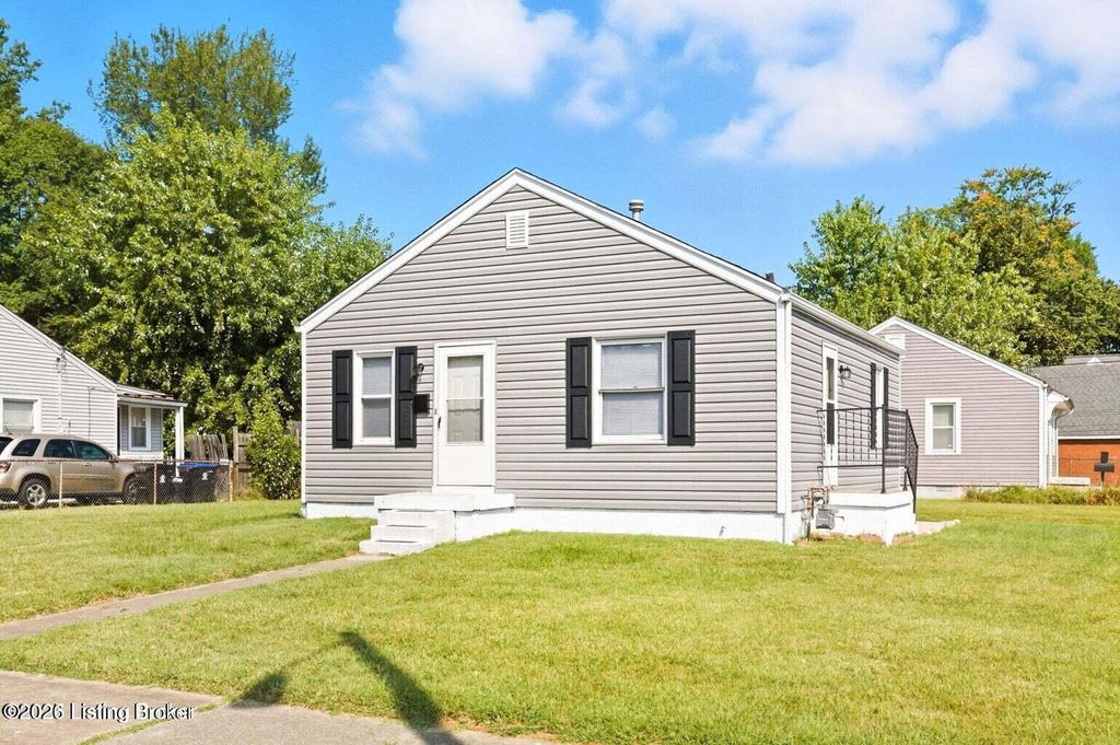Photo of 2601 Dixdale Ave, Louisville, KY 40210 (MLS # 1707904)