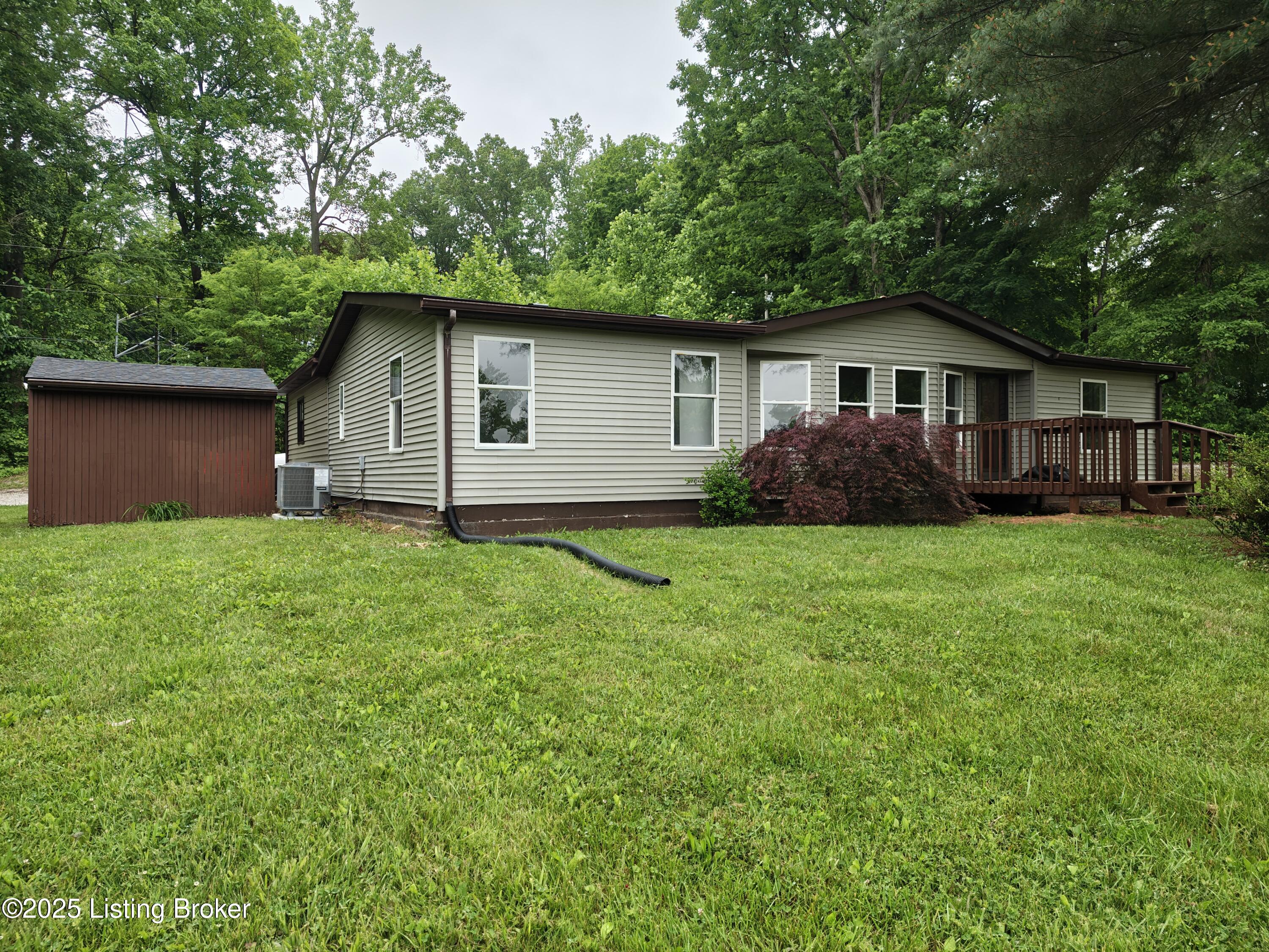 185 Lamkins Ln, Brandenburg, Pennsylvania image 1