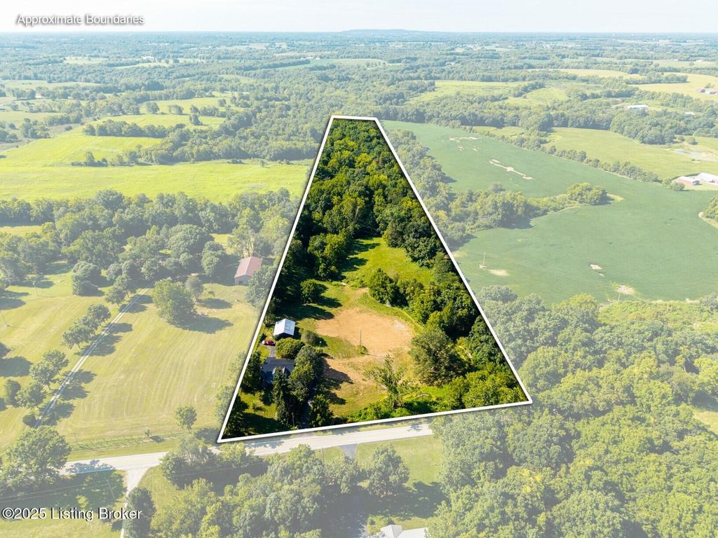 Photo of 10839 Cropper Rd, Pleasureville, KY 40057 (MLS # 1709190)