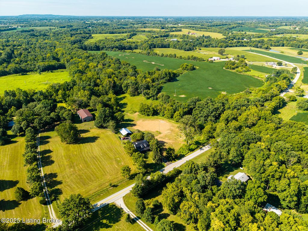 Photo of 10839 Cropper Rd, Pleasureville, KY 40057 (MLS # 1709190)