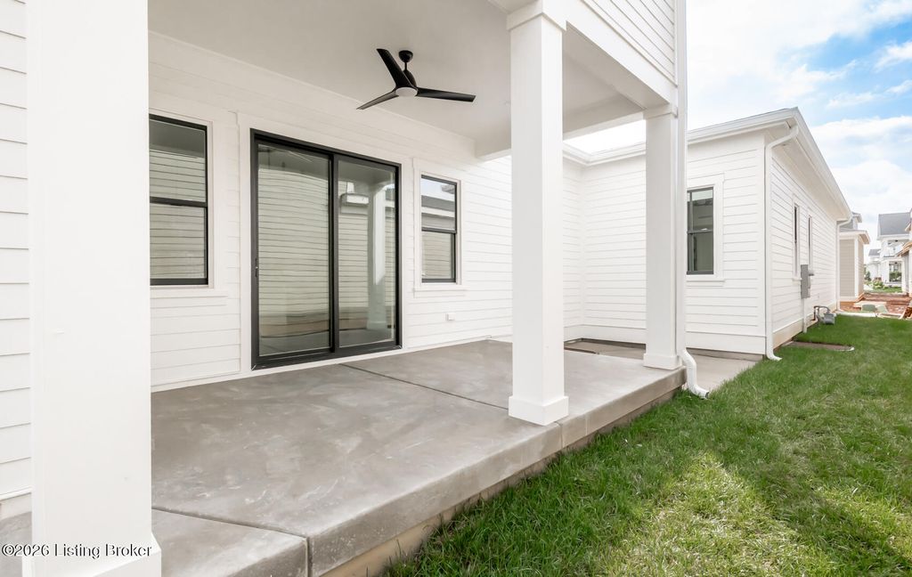 Photo of 6129 Shooting Star Dr, Prospect, KY 40059 (MLS # 1718884)