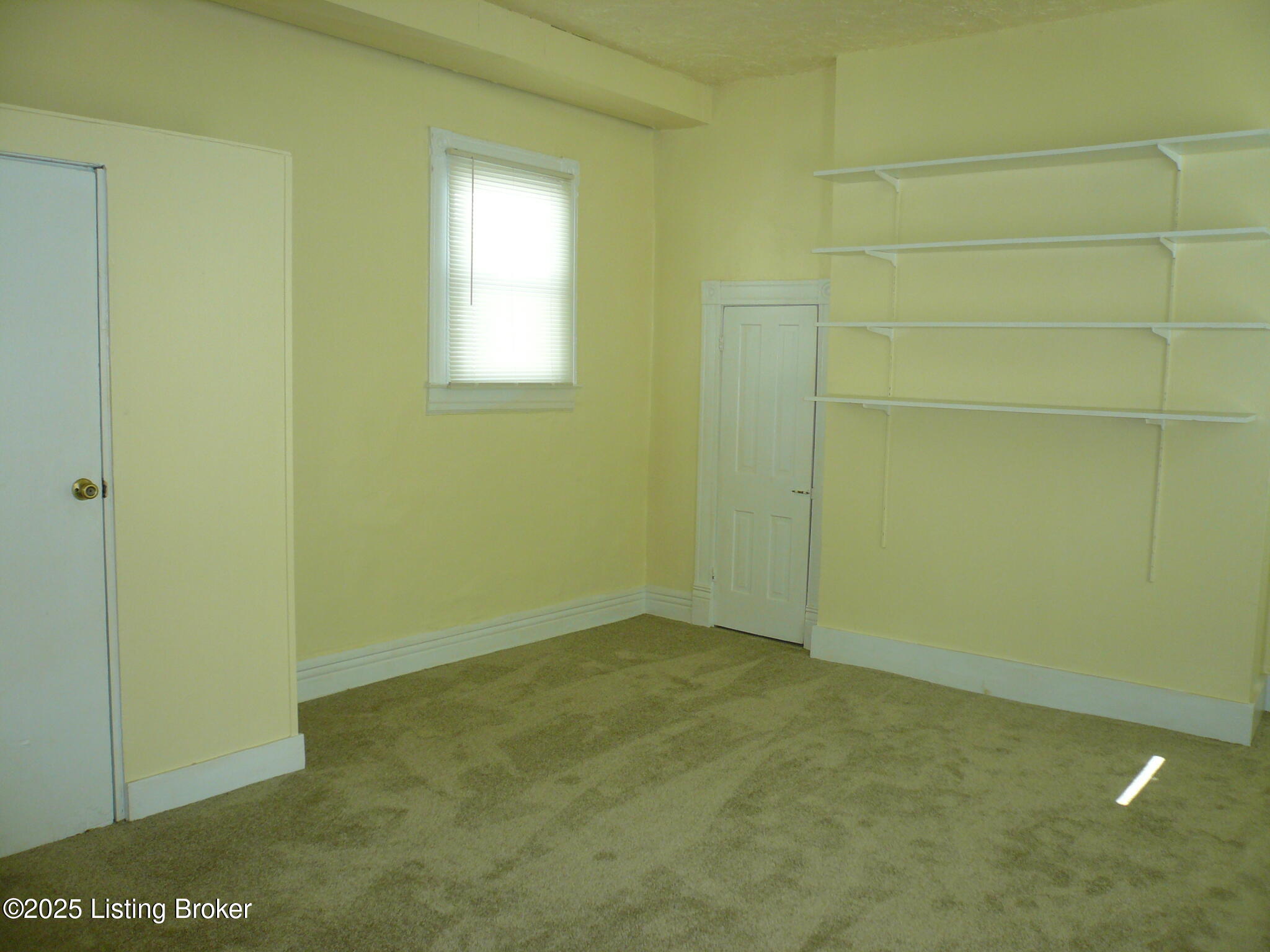 520 M St, Louisville, Pennsylvania image 4