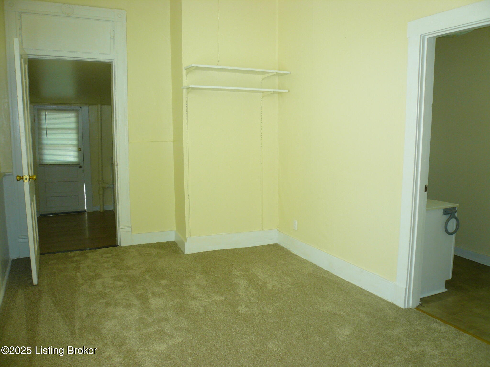 520 M St, Louisville, Pennsylvania image 6