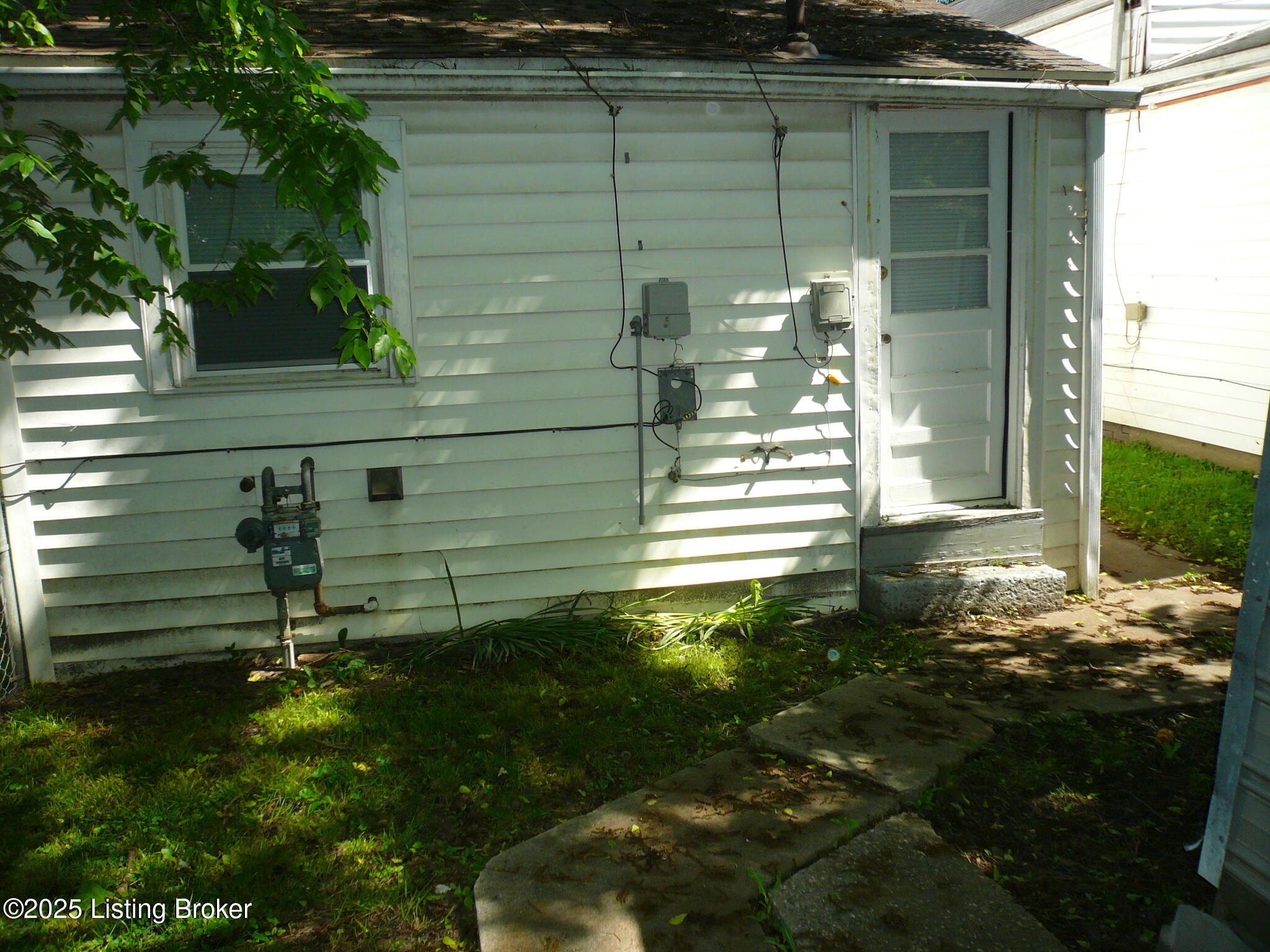 520 M St, Louisville, Pennsylvania image 11