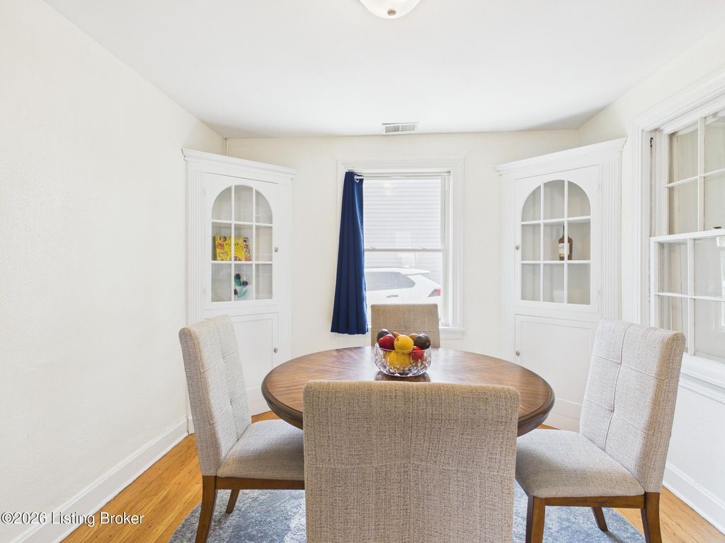 Photo of 626 Washburn Ave, Louisville, KY 40222 (MLS # 1714746)