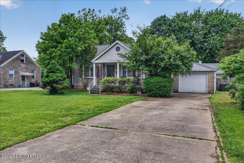 Photo of 5916 Ashby Ln, Louisville, KY 40272 (MLS # 1715866)