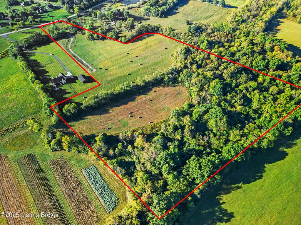 Photo of T5 Aiken Rd, Shelbyville, KY 40065 (MLS # 1709654)