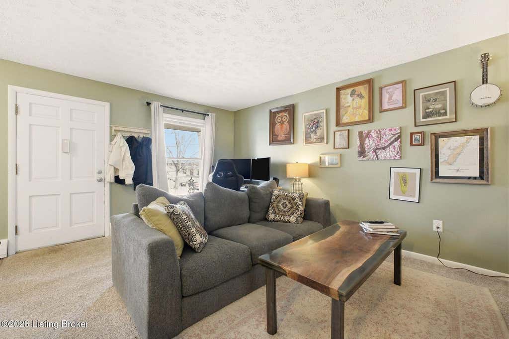 Photo of 4501 S 6th St #71, Louisville, KY 40214 (MLS # 1726033)