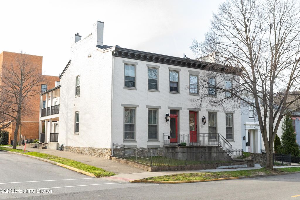 Photo of 513 &amp; 515 West St, Madison, IN 47250 (MLS # 1713737)