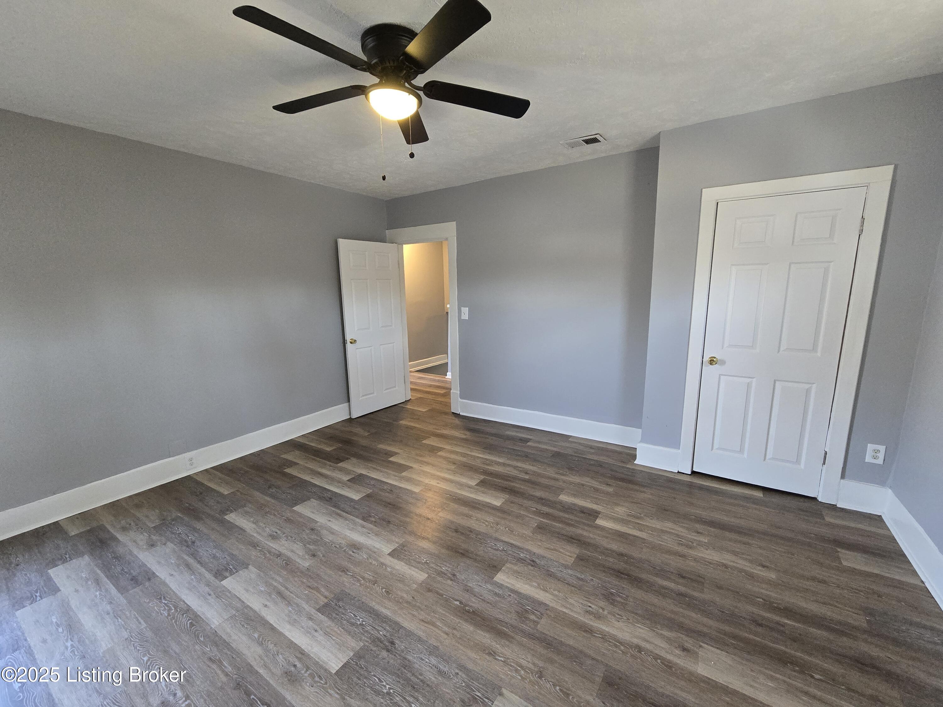 2120 W Lee St, Louisville, Kentucky image 9