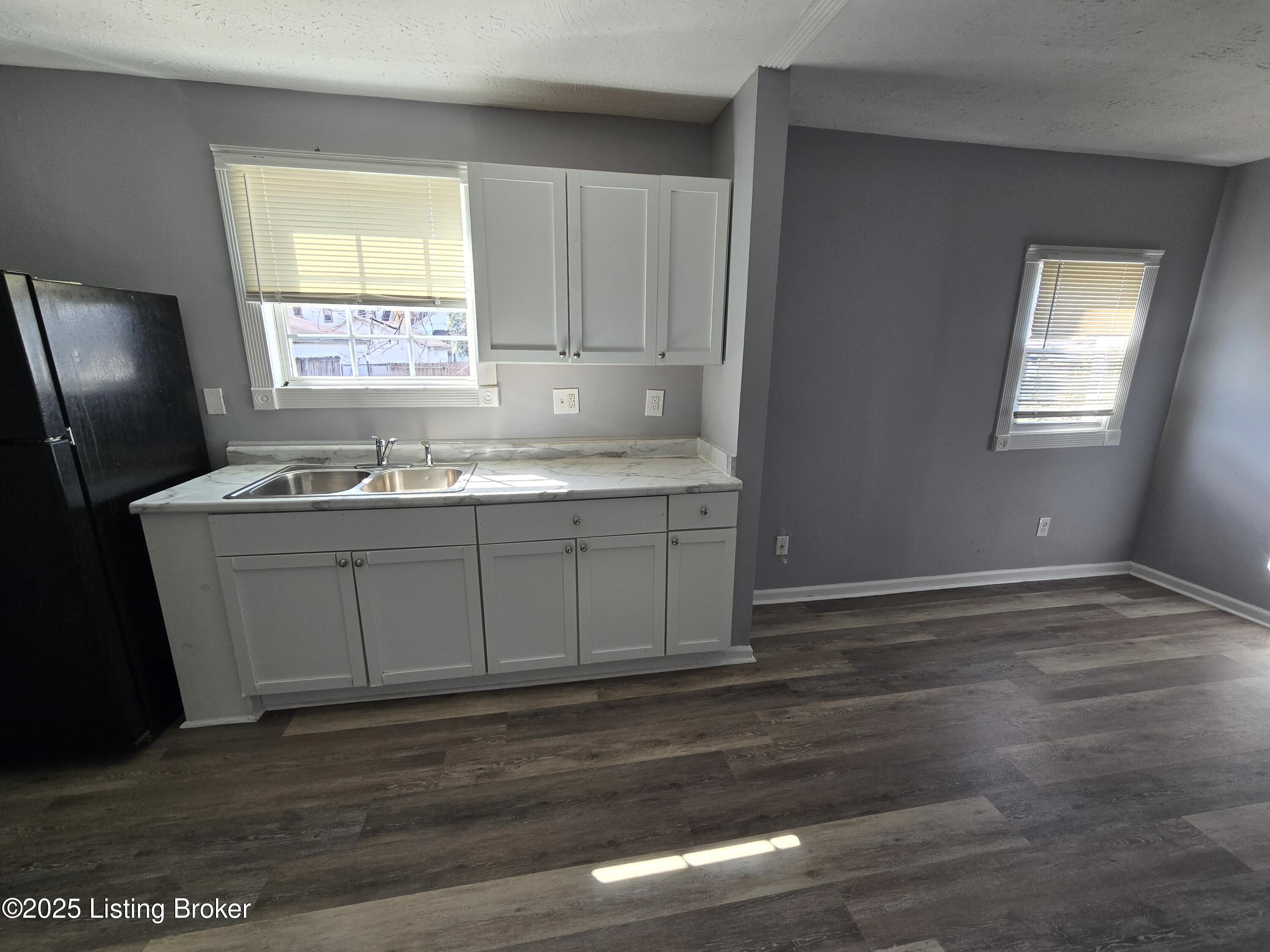 2120 W Lee St, Louisville, Kentucky image 6