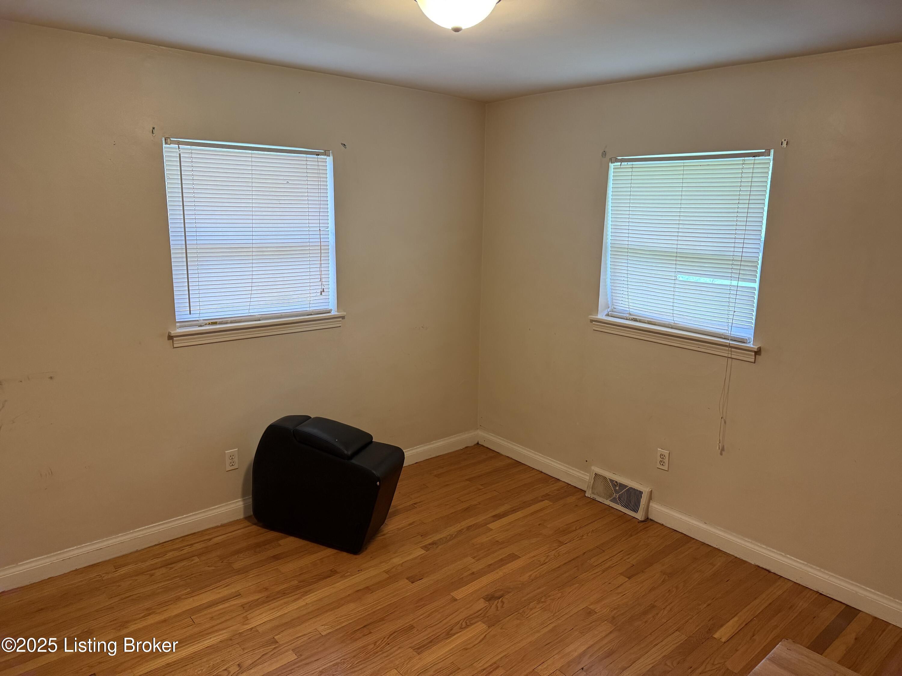 1862 Lynn Lea Rd, Louisville, Pennsylvania image 6