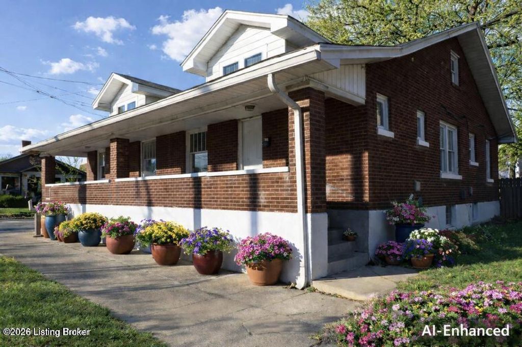 Photo of 221 W Woodlawn Ave, Louisville, KY 40214 (MLS # 1716561)