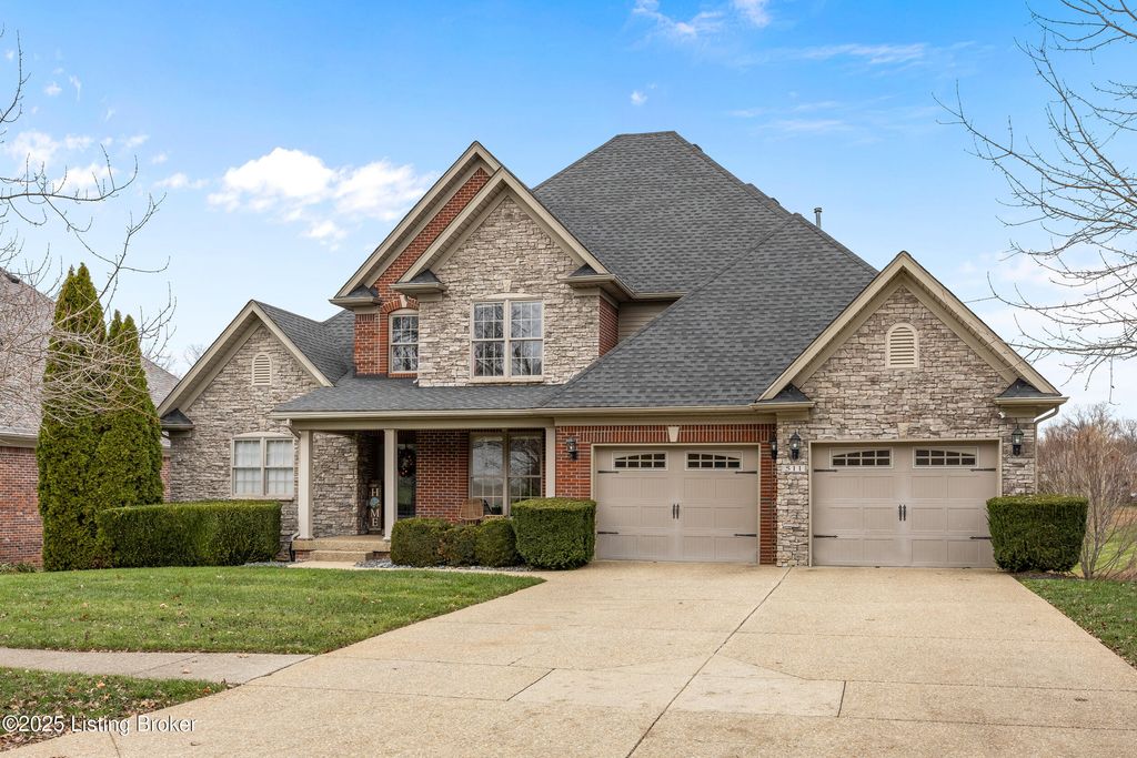 Photo of 511 Davenport Dr, Louisville, KY 40245 (MLS # 1704489)