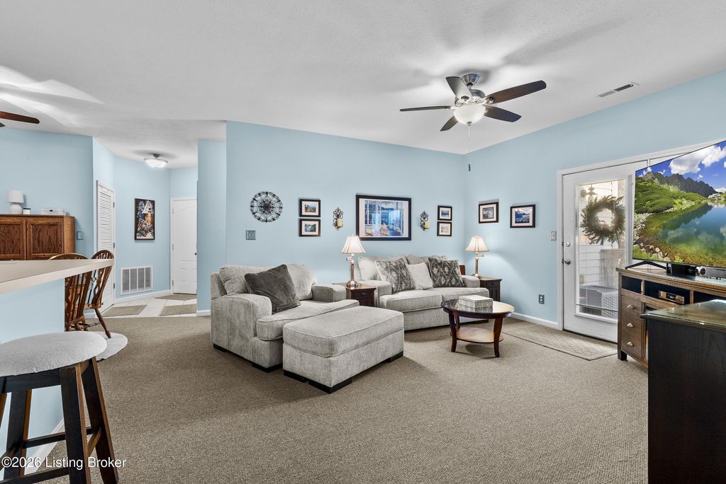 Photo of 9502 Magnolia Ridge Dr #101, Louisville, KY 40291 (MLS # 1710701)