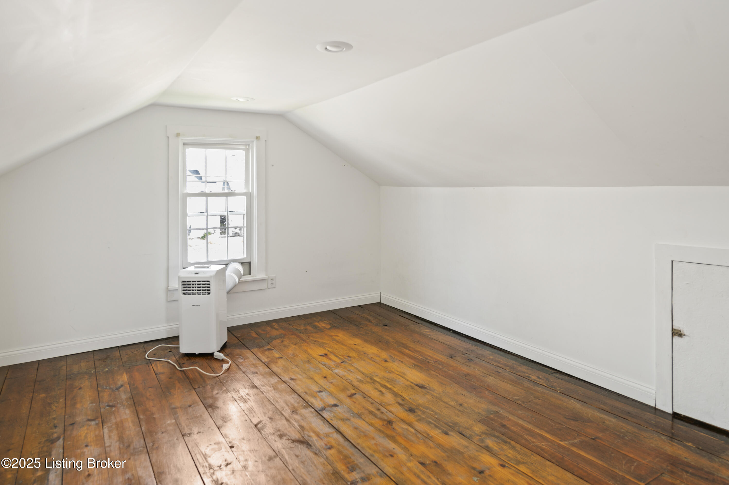 224 E Grundy Ave, Springfield, Pennsylvania image 31