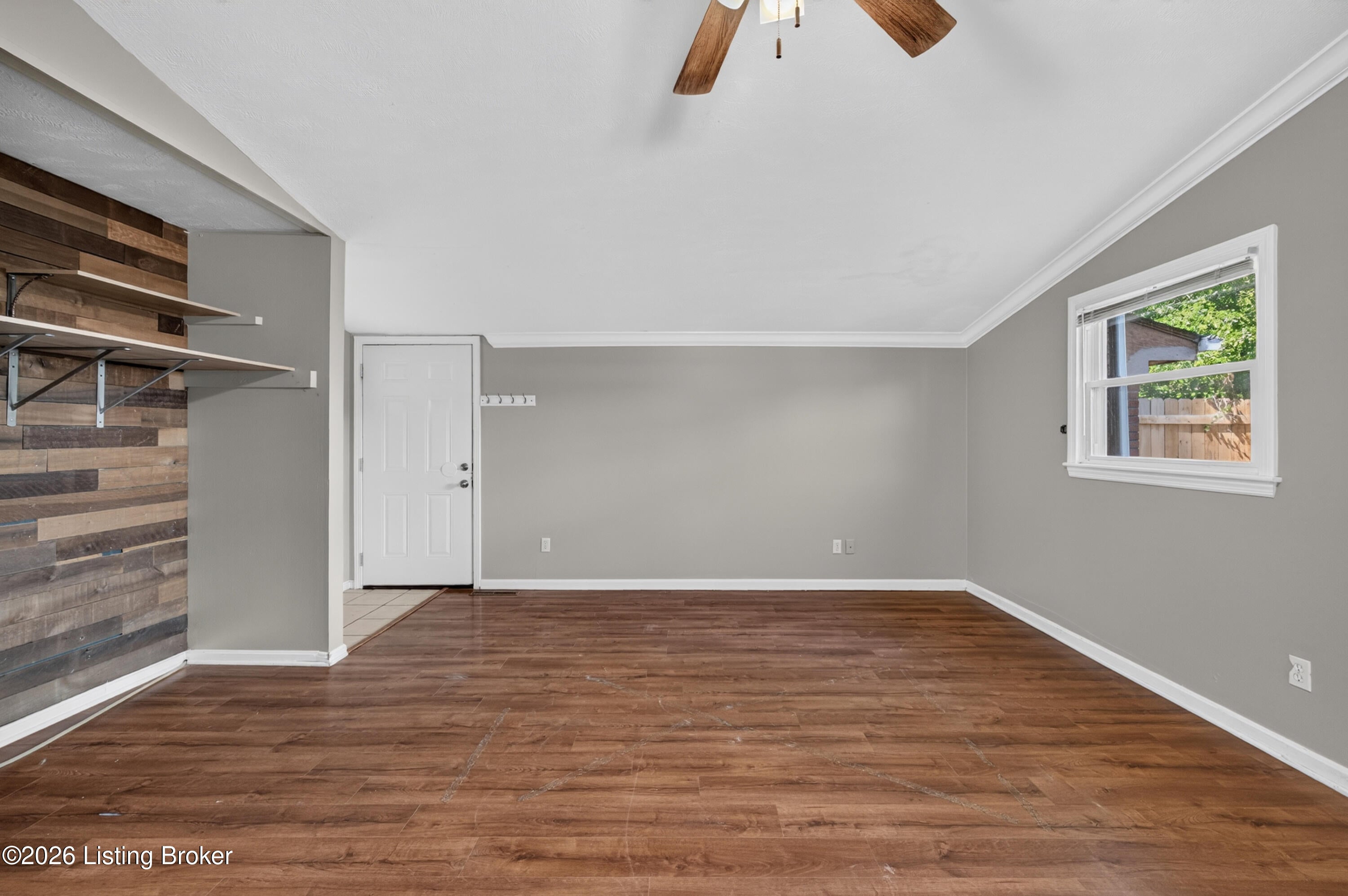 3906 Hillbrook Dr