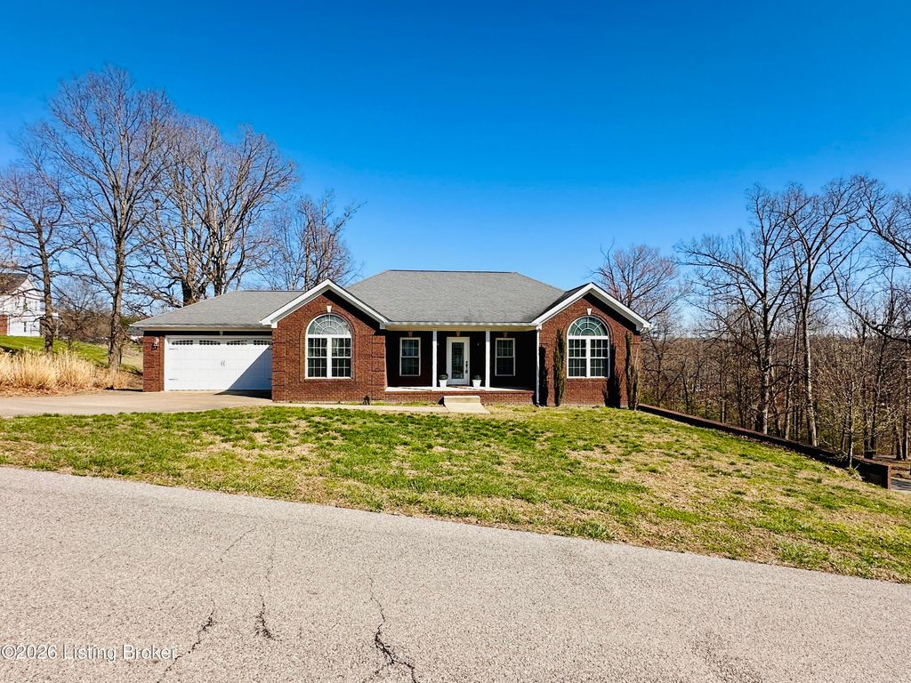 Photo of 40 Oakmont Blvd, Leitchfield, KY 42754 (MLS # 1710849)