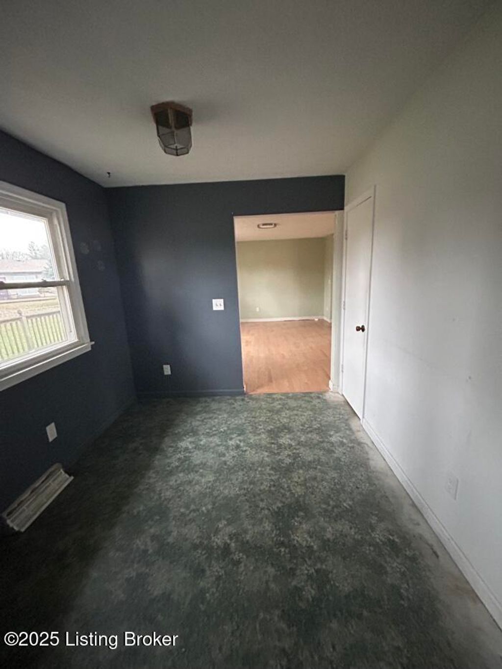 Photo of 1634 Catalpa Rd, Radcliff, KY 40160 (MLS # 1705237)