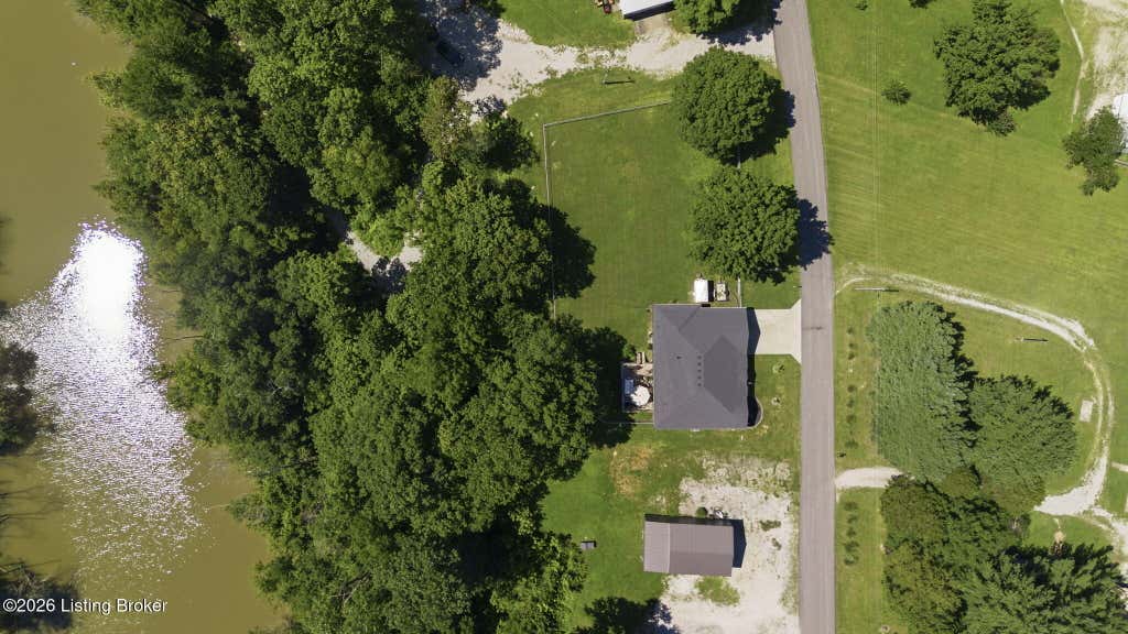 Photo of 3013 Centerview Rough River Ln, Hudson, KY 40145 (MLS # 1725636)