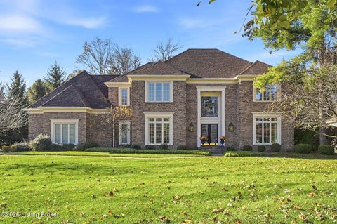 Photo of 1402 Somerhill Way, Anchorage, KY 40223 (MLS # 1711520)