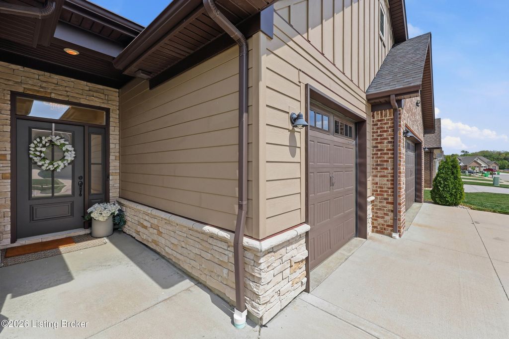 Photo of 7020 Equine Ave, Sellersburg, IN 47172 (MLS # 1715652)