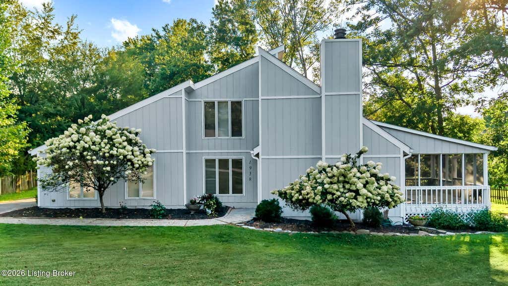 Photo of 1938 Cardinal Harbour Rd, Prospect, KY 40059 (MLS # 1725059)