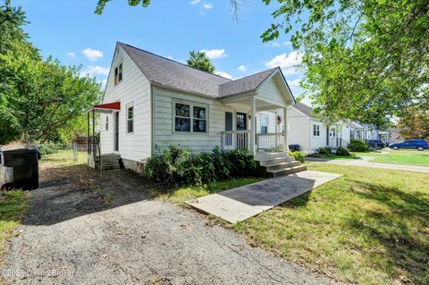 Photo of 872 Clarks Ln, Louisville, KY 40217 (MLS # 1700272)