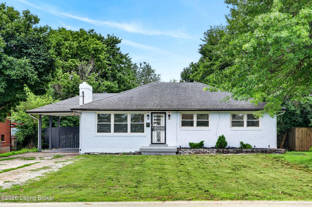 Photo of 5218 Famous Way, Louisville, KY 40219 (MLS # 1721794)