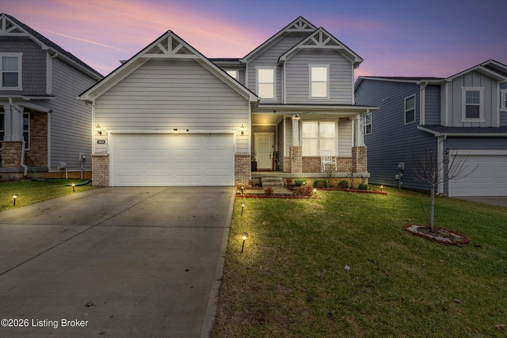 Photo of 4642 Golden Eagle Dr, Louisville, KY 40245 (MLS # 1706122)