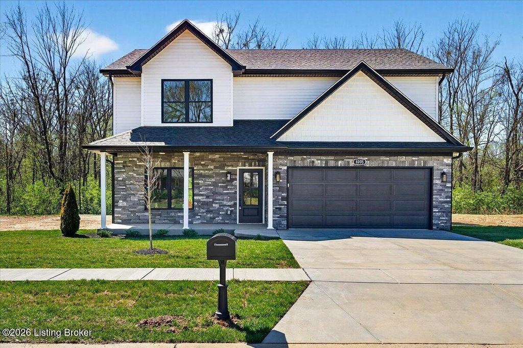 Photo of 8205 Roseborough Rd, Louisville, KY 40228 (MLS # 1713926)