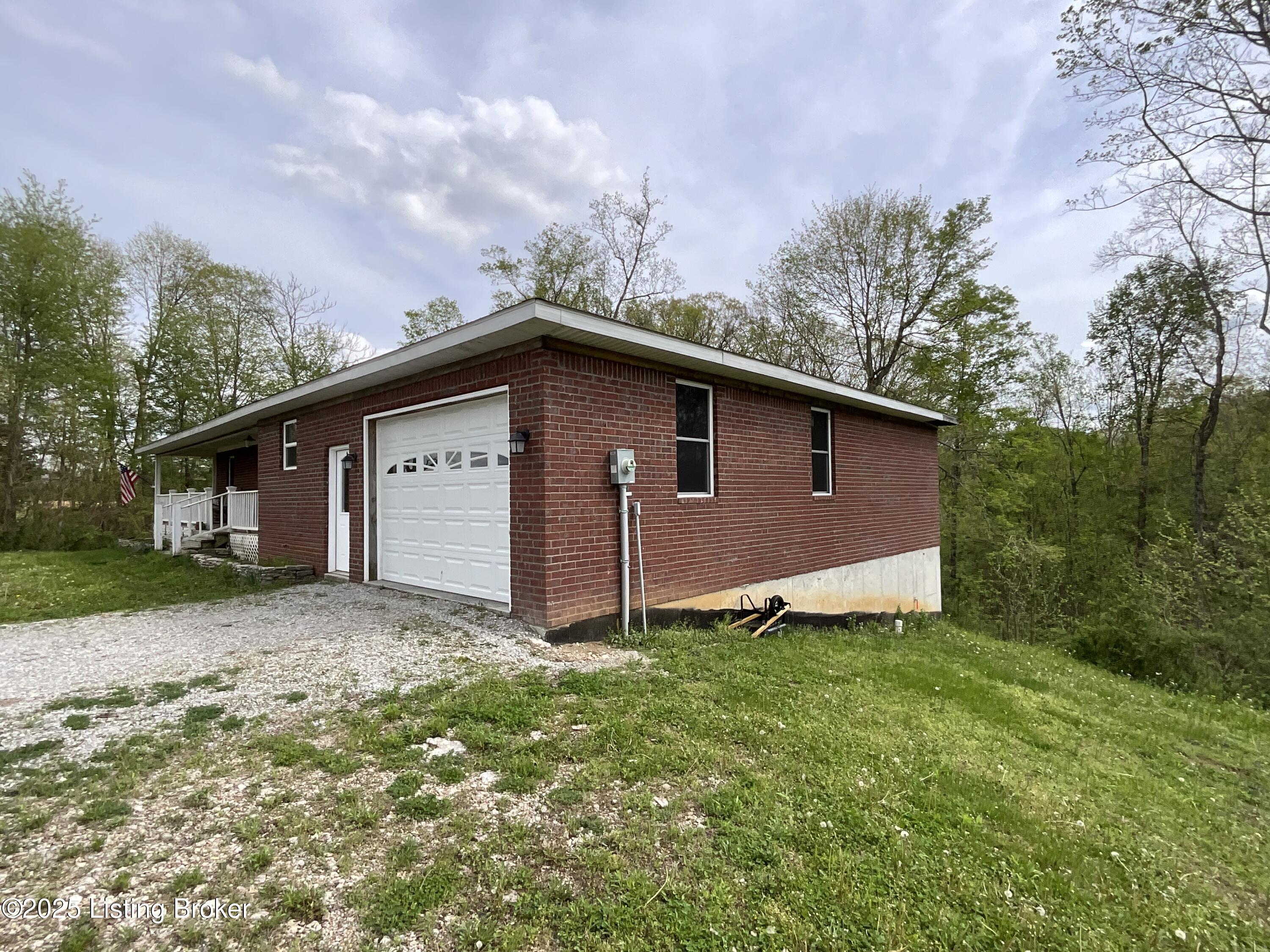 154 Gossom Ln, Milton, Pennsylvania image 3