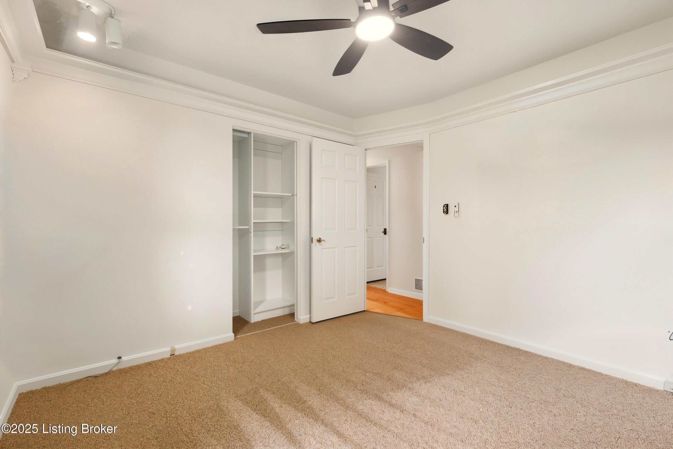 5115 Stony Brook Dr, Louisville, Kentucky image 24