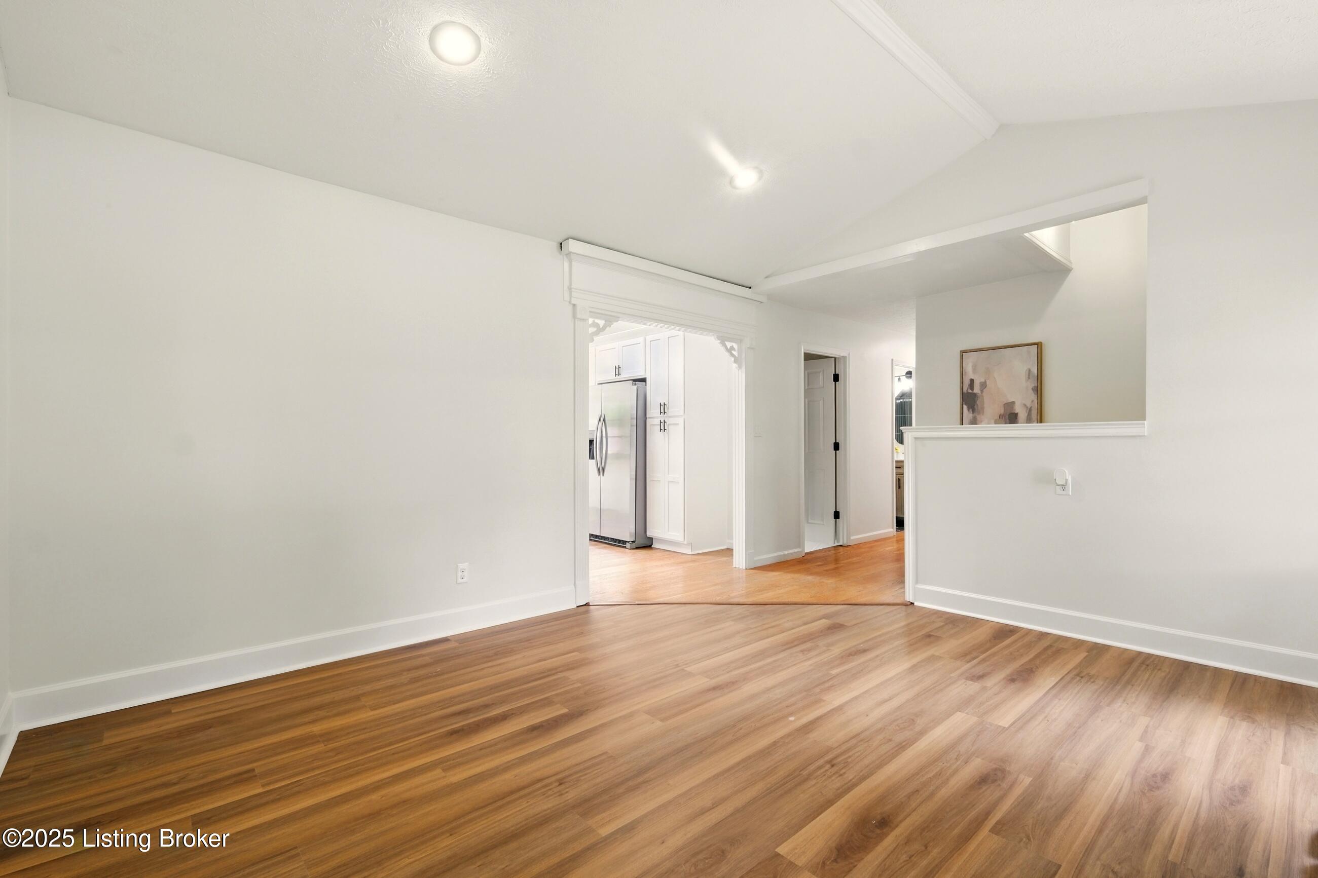 5115 Stony Brook Dr, Louisville, Kentucky image 5