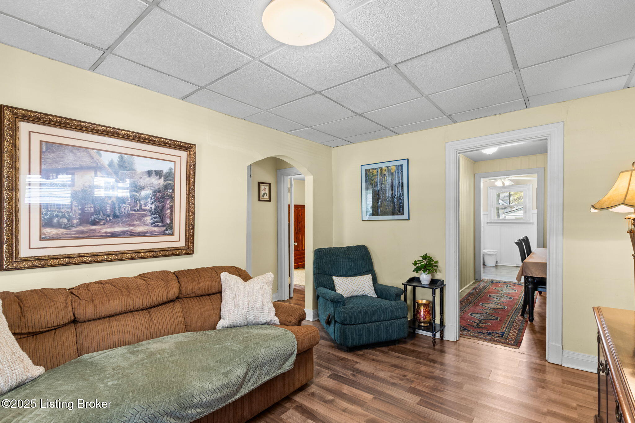 3664 Lentz Ave, Louisville, Kentucky image 6