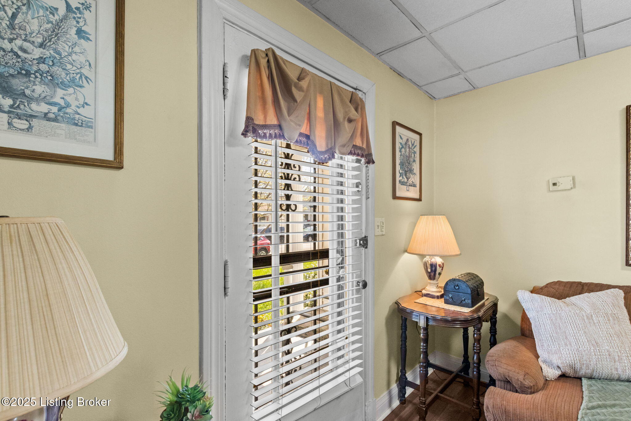3664 Lentz Ave, Louisville, Kentucky image 4