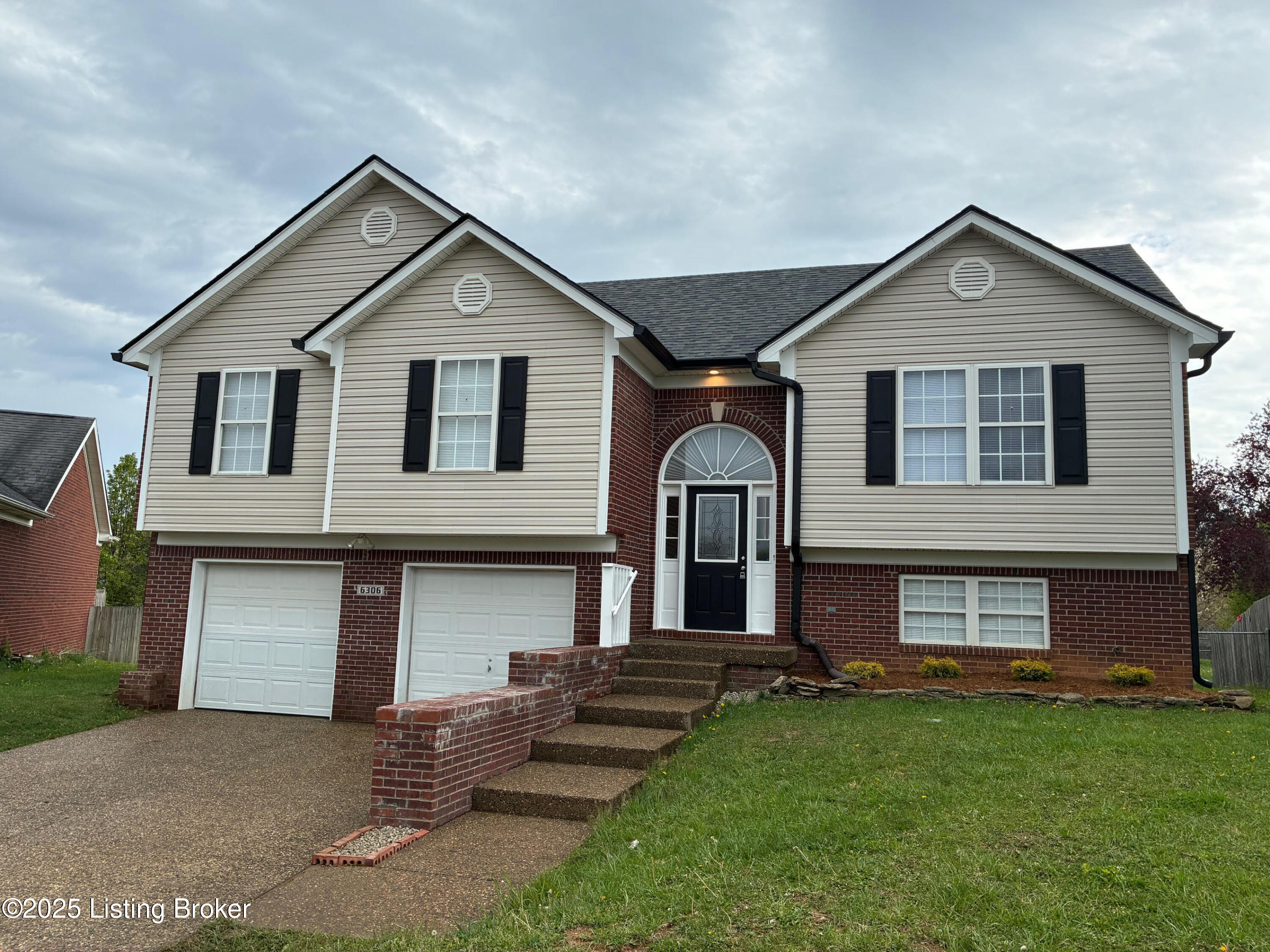 6306 Hines Mill Way, Louisville, Kentucky image 1