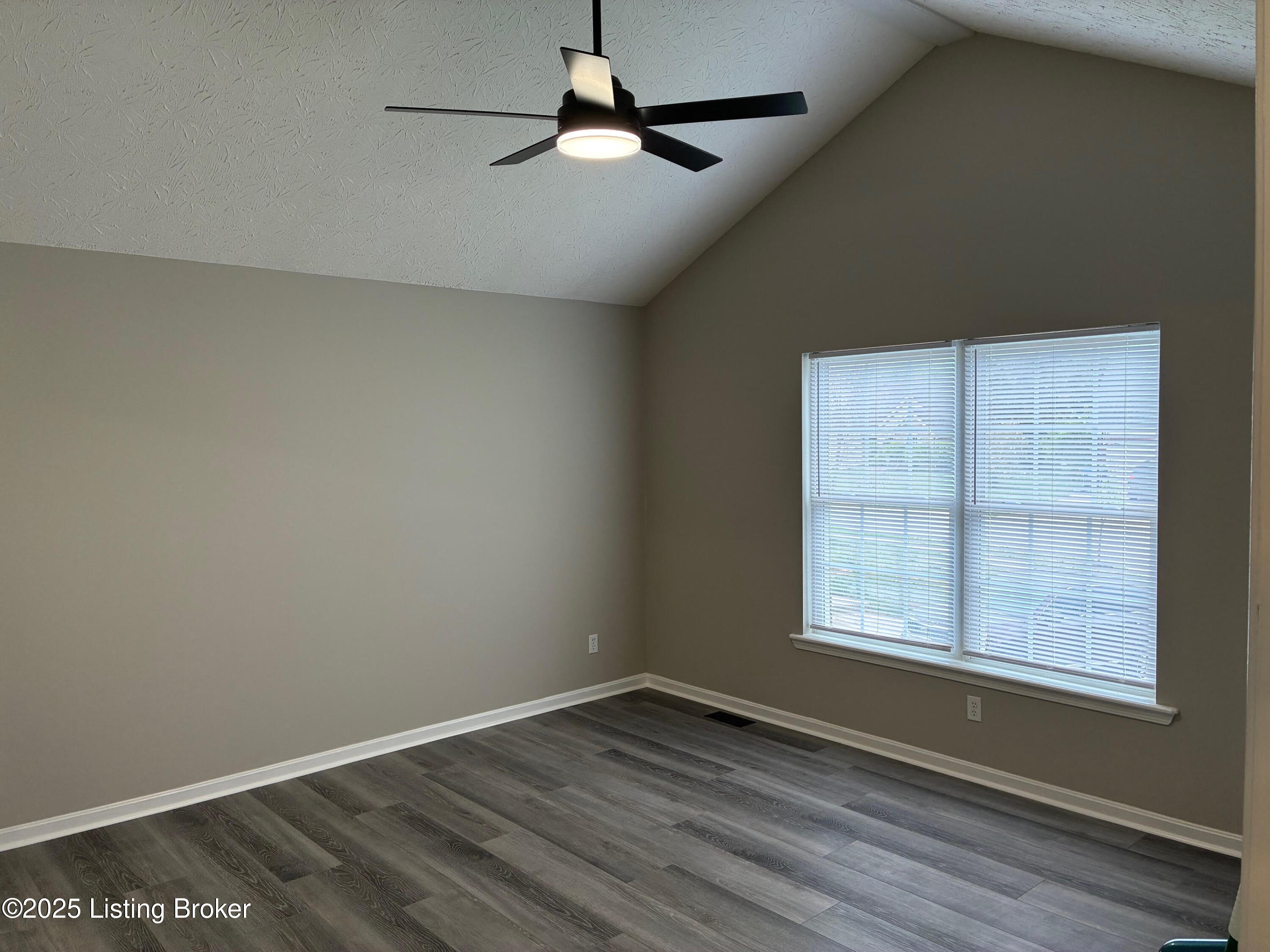 6306 Hines Mill Way, Louisville, Kentucky image 22