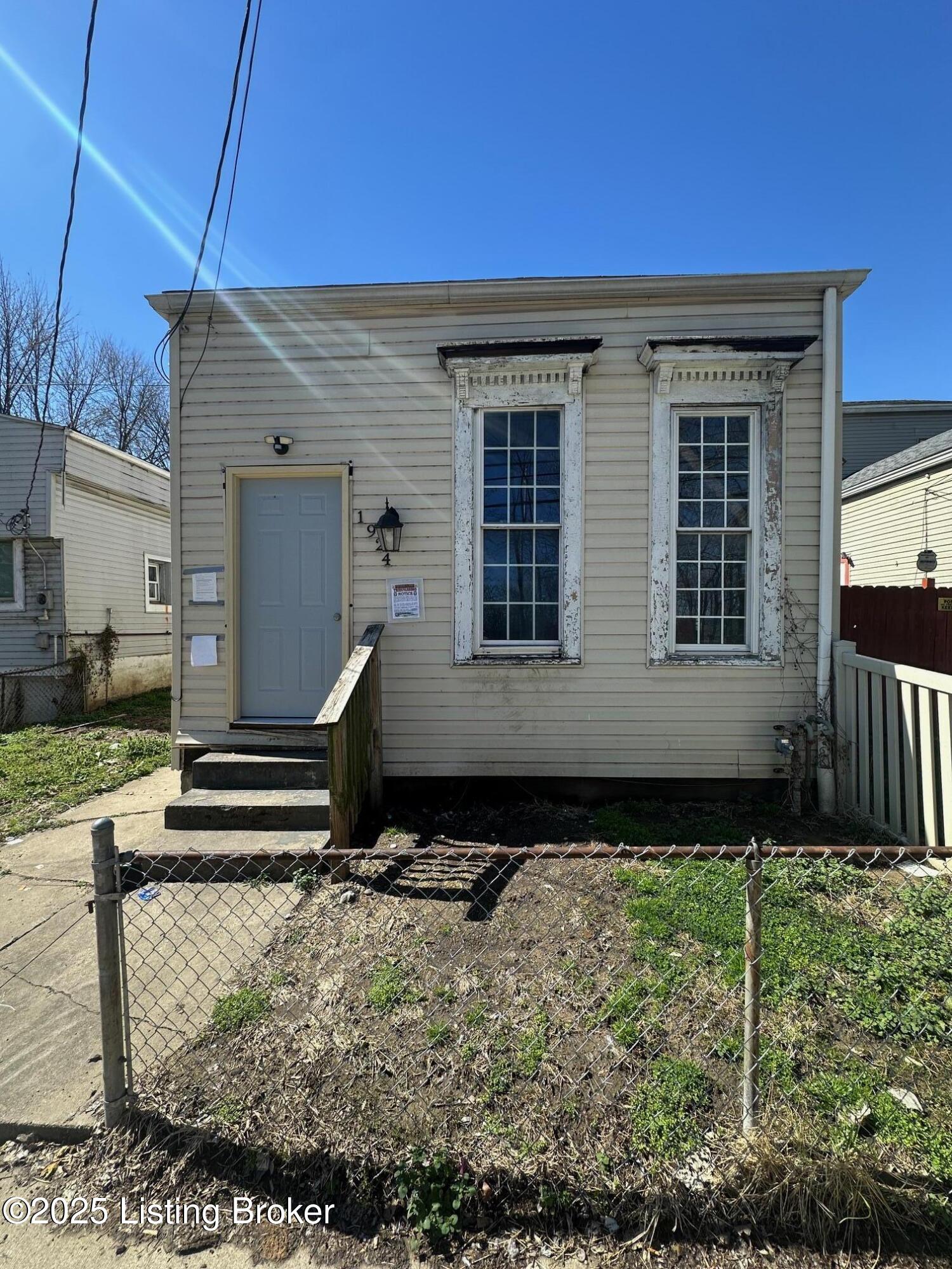 1924 Portland Ave, Louisville, Kentucky image 1