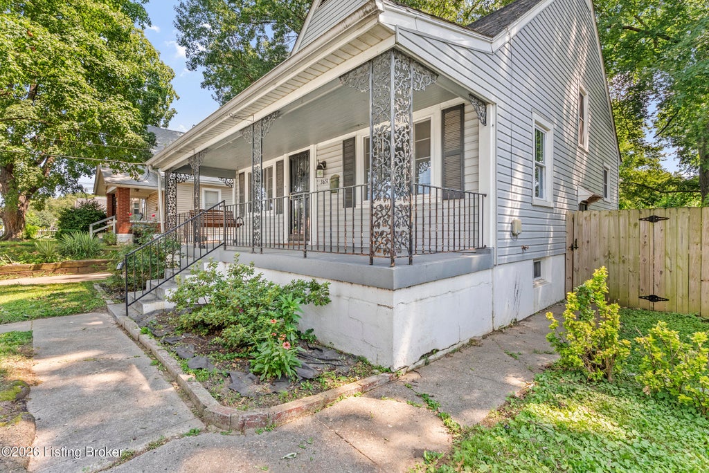 Photo of 3651 Henry Ave, Louisville, KY 40215 (MLS # 1725664)