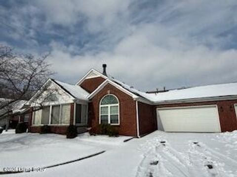 Photo of 12005 Doe Ridge Pl, Jeffersontown, KY 40299 (MLS # 1708579)