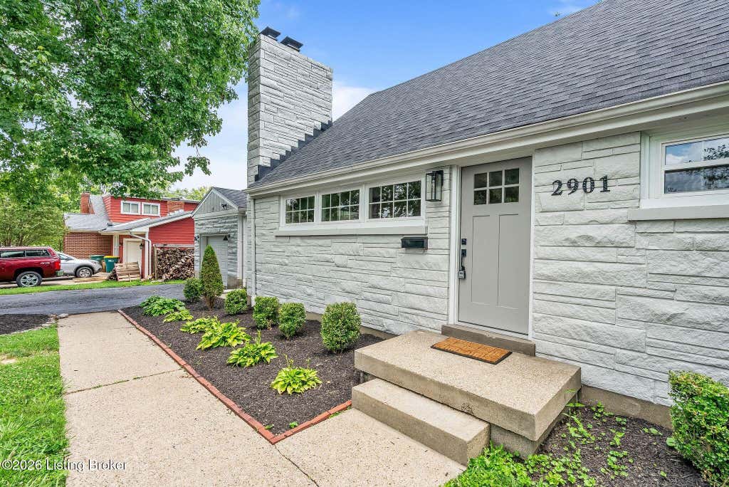 Photo of 2901 Miles Rd, Louisville, KY 40220 (MLS # 1723047)