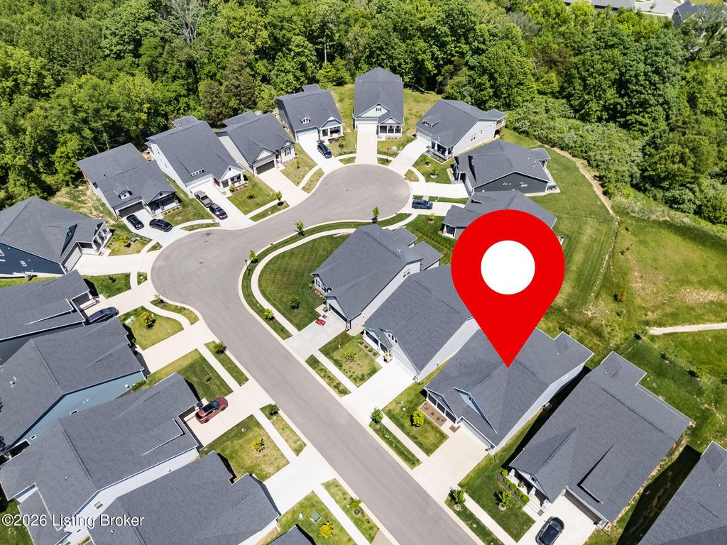Photo of 3617 Fordham Park Dr, Louisville, KY 40245 (MLS # 1717763)