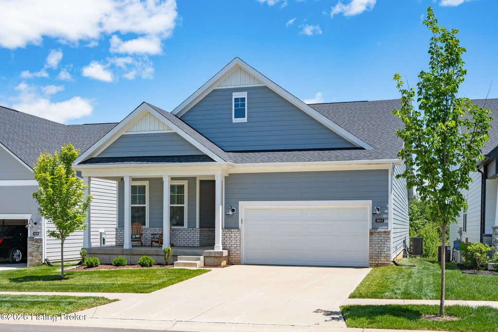 Photo of 3617 Fordham Park Dr, Louisville, KY 40245 (MLS # 1717763)