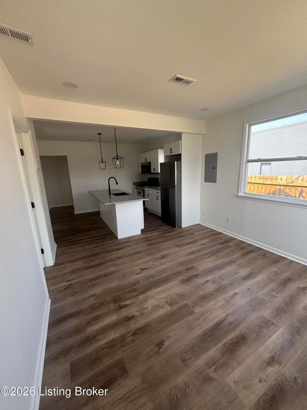 Photo of 4120 Hazelwood Ave, Louisville, KY 40215 (MLS # 1712681)