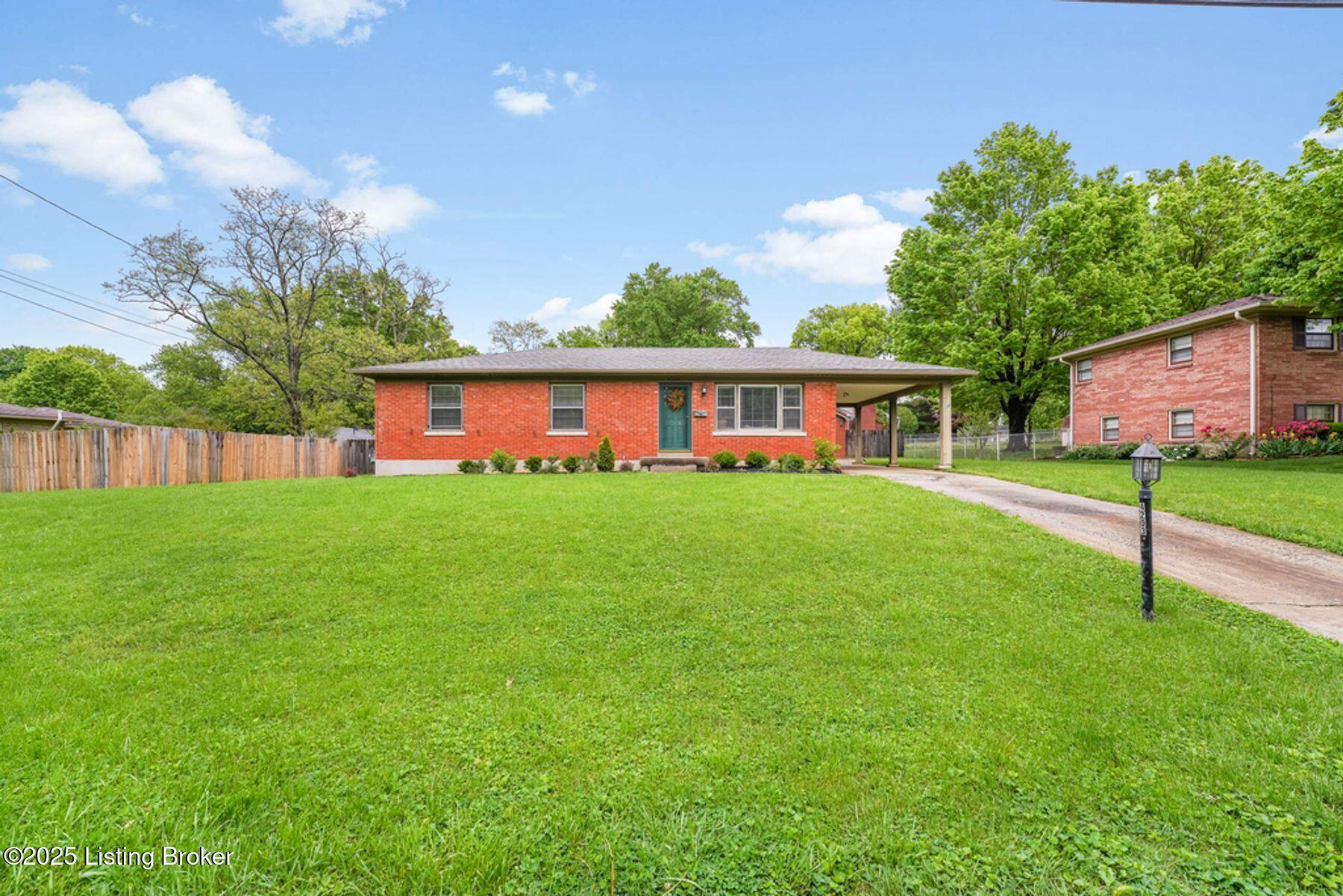 4203 Hewitt Ave, Louisville, Pennsylvania image 2