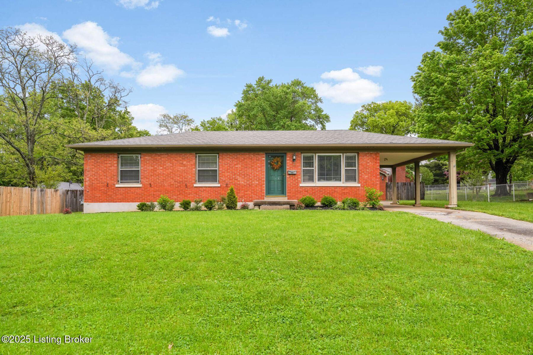 4203 Hewitt Ave, Louisville, Pennsylvania image 1