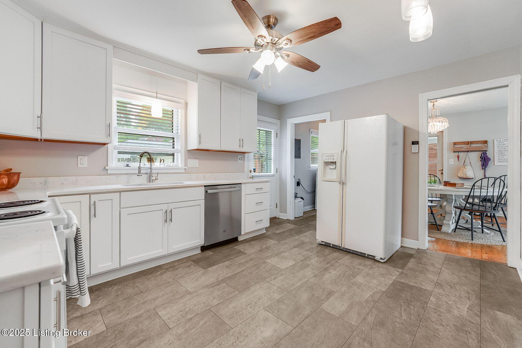 4203 Hewitt Ave, Louisville, Pennsylvania image 12