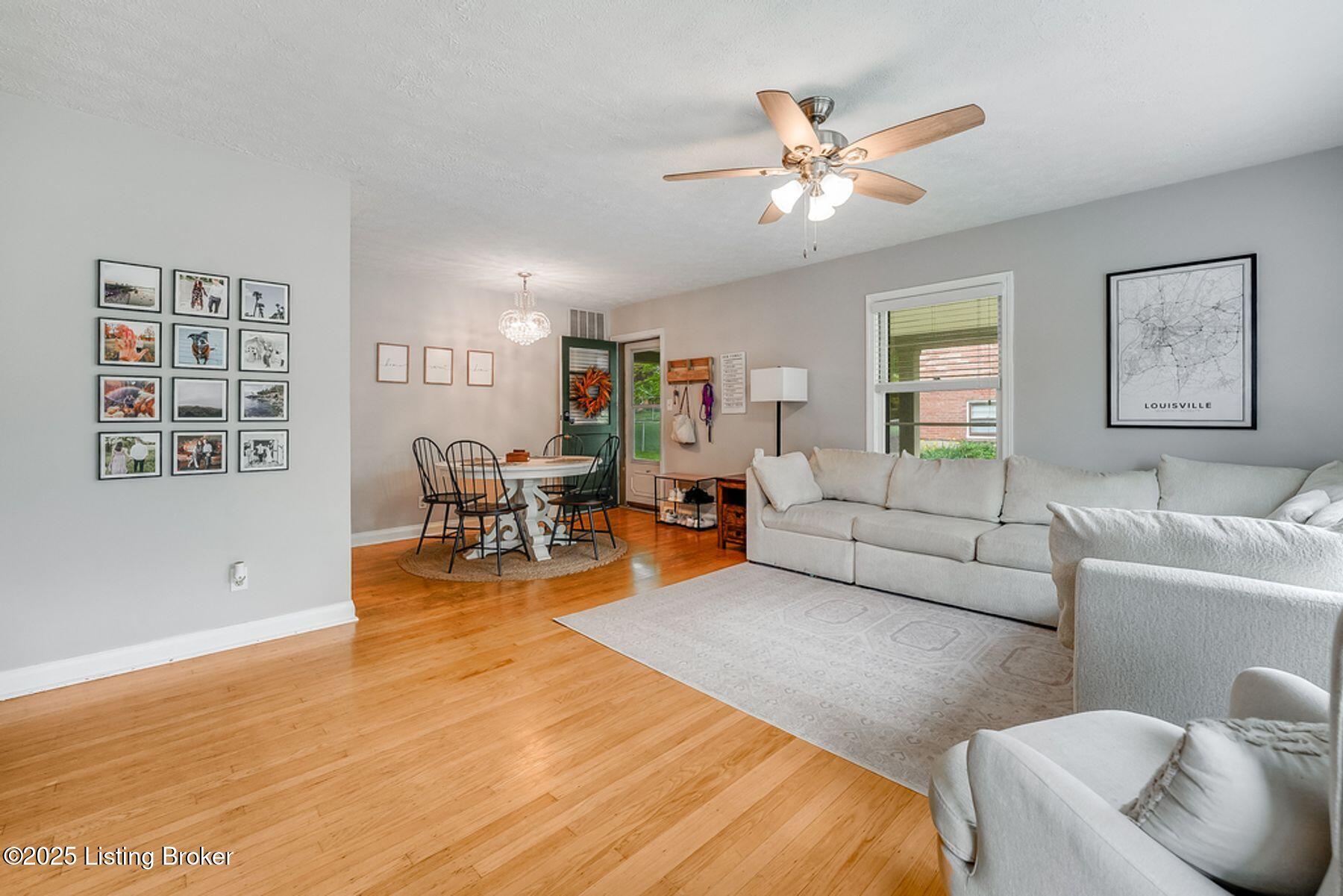 4203 Hewitt Ave, Louisville, Pennsylvania image 4
